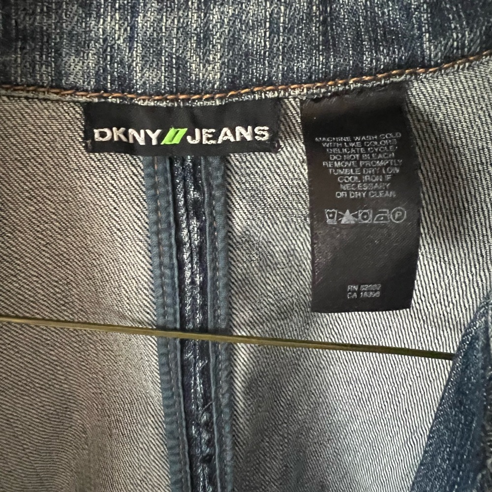 DKNY Y2K Blazer Denim Jacket - Picture 6 of 6